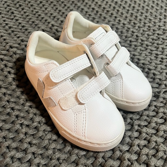 Children’s ESPLAR CHROMEFREE LEATHER WHITE NATURAL
Size 26 US size 9.5 - Picture 2 of 5
